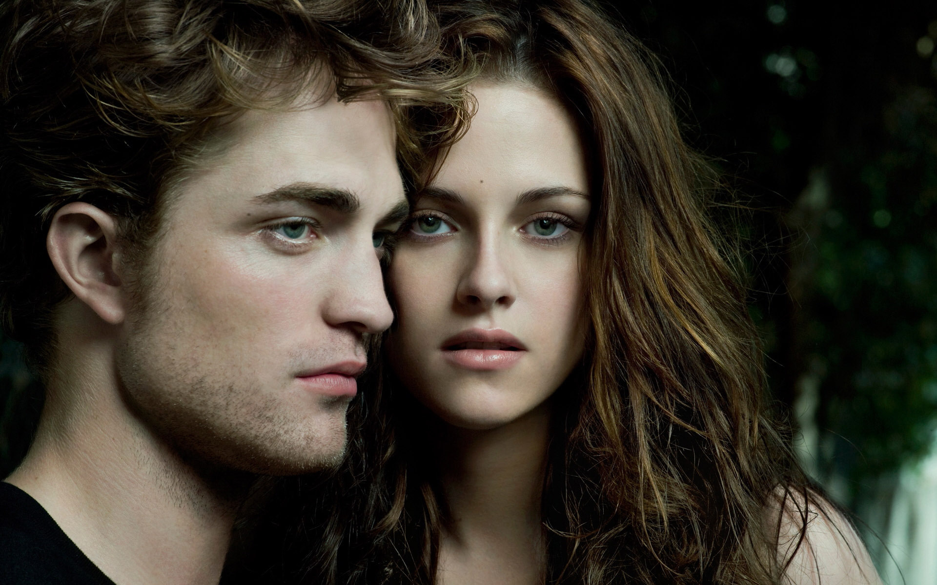 robsten-wallpaper-robert-pattinson-and-kristen-stewart-16199268-1920-1200