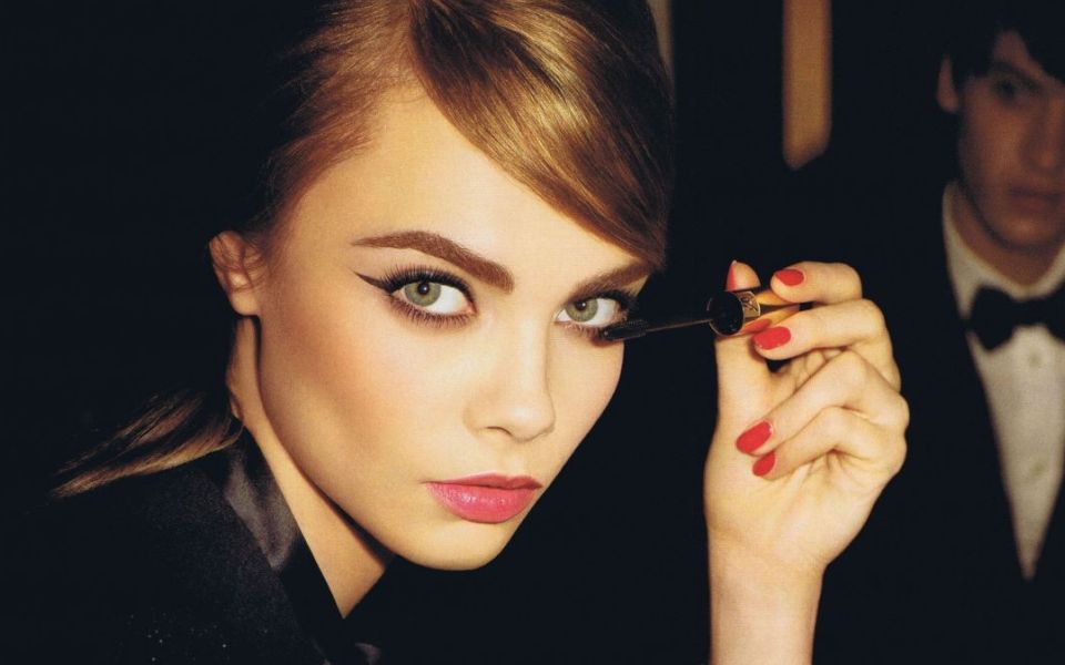 η-cara-delevingne-στη-νέα-καμπάνια-ysl-2064591