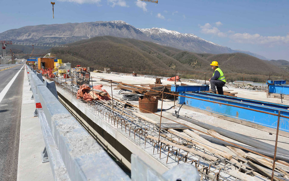 καμπανάκι-για-καθυστερήσεις-στα-έργα-2096569