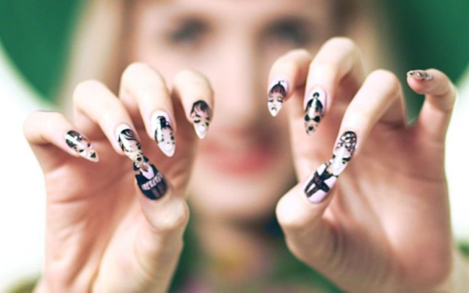 nail-art-με-έμπνευση-από-το-μπαλέτο-2097852