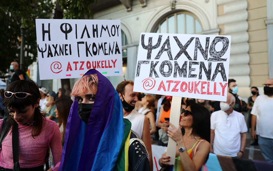 athens-pride-oloklirothike-i-poreia-pros-ti-voyli-ekones0