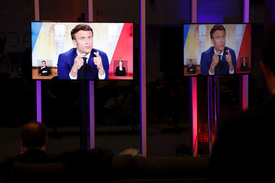 γαλλικές-εκλογές-νίκη-μακρόν-με-56-στον-561823135