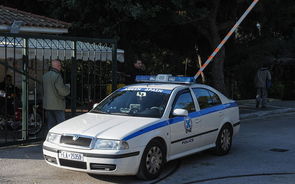 θεσσαλονίκη-τρεις-συλλήψεις-για-κοκα-561835555