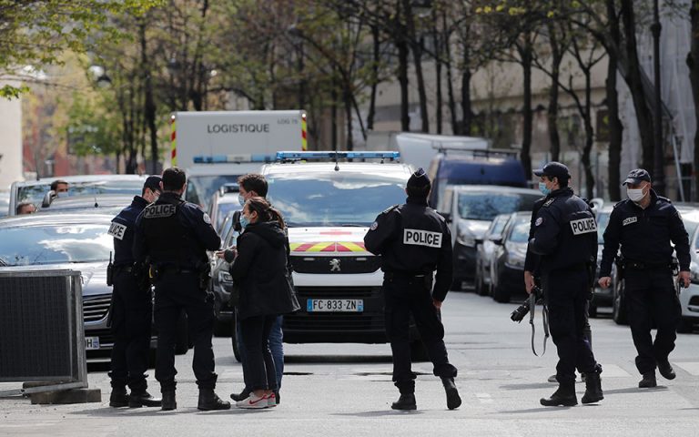 Γαλλία: Συγκλονισμένη η κοινή γνώμη από τη δολοφονία 12χρονης που βρέθηκε νεκρή σε κιβώτιο
