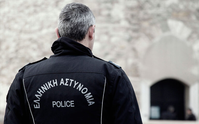 Καταδίωξη στη Θεσσαλονίκη: Συνελήφθη αστυνομικός για τον πυροβολισμό σε 16χρονο