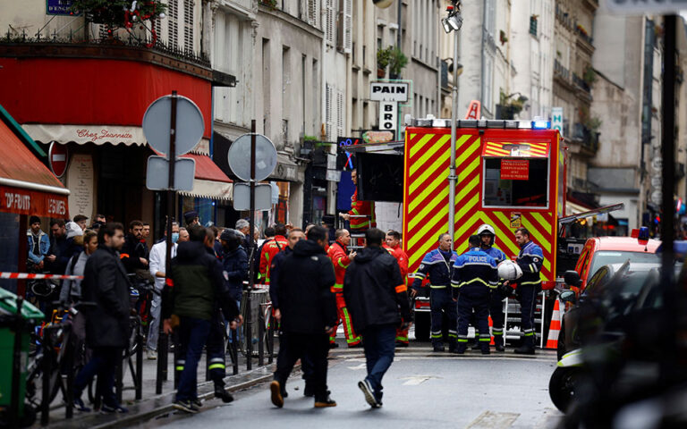 Παρίσι: Τρεις νεκροί από πυροβολισμούς στο κέντρο της πόλης