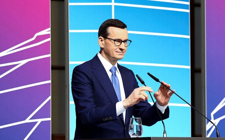 Σκληραίνει τη στάση του ο Πολωνός πρωθυπουργός έναντι του Βερολίνου για τα Leopard