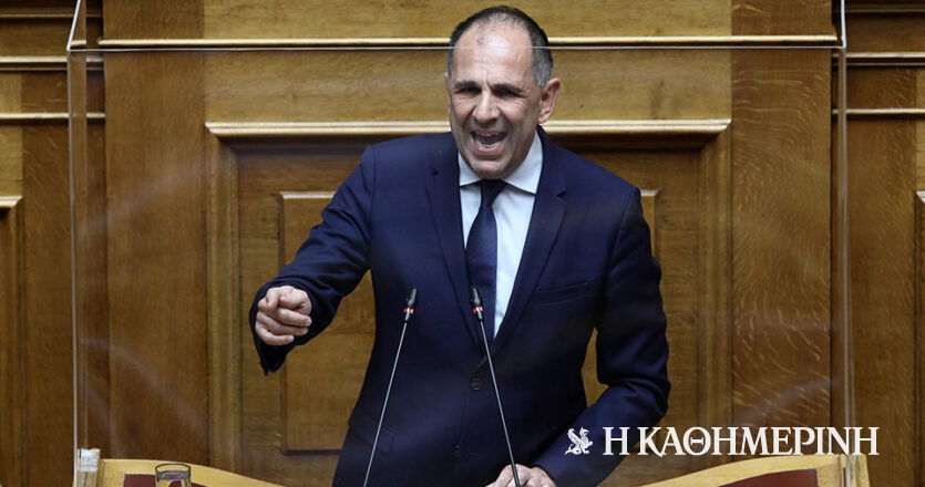 Γεραπετρίτης: Ο Τσίπρας περιφρονεί την ίδια την κοινοβουλευτική δημοκρατία