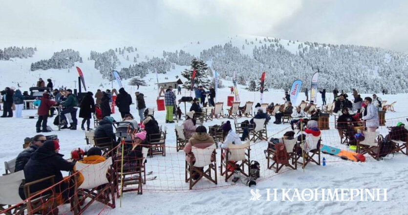 Καλάβρυτα: Γέμισε το χιονοδρομικό κέντρο (εικόνες)