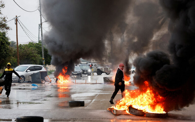  Έφοδος των ισραηλινών δυνάμεων κοντά στην Ιεριχώ – Yπάρχουν νεκροί