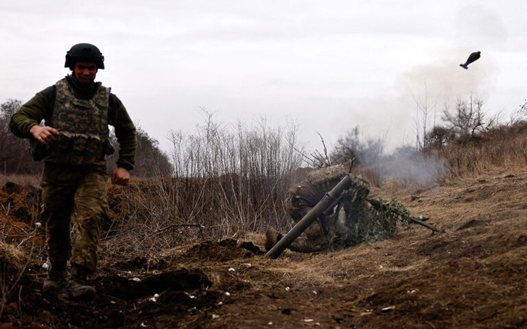 Ουκρανία: «Στρατιωτική αναγκαιότητα» η διατήρηση του Μπαχμούτ