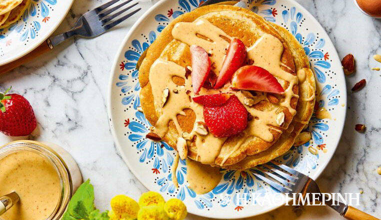 Pancakes με πραλίνα Kinder Bueno