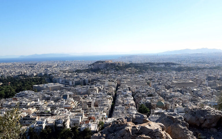 Θωρακίζονται έναντι νέων αυξήσεων οι δανειολήπτες στεγαστικών δανείων