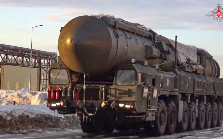 Ρωσία προς Δύση: «Δεν σχεδιάζουμε πυρηνική κλιμάκωση, αλλά μη δοκιμάζετε την υπομονή μας»