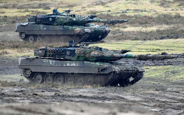  Δανία και Ολλανδία στέλνουν 14 άρματα μάχης Leopard 2