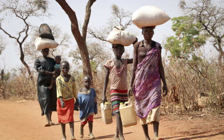 Σουδάν: Τουλάχιστον 800.000 άνθρωποι θα μεταναστεύσουν λόγω του πολέμου