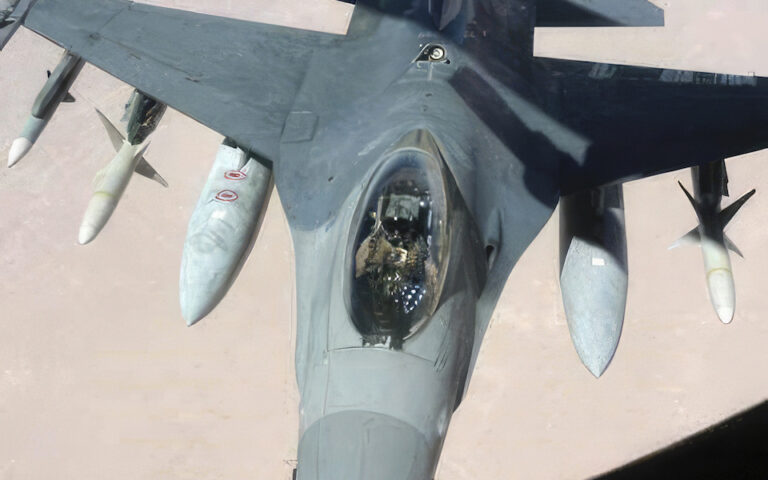 «Πράσινο φως» από τις ΗΠΑ για την αποστολή F-16 στην Ουκρανία