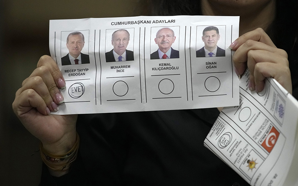 τουρκία-ατασθαλίες-στην-εκλογική-δια-562424668