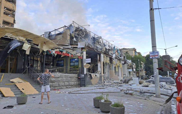 Πόλεμος στην Ουκρανία: Φονική επιδρομή στο Κραματόρσκ