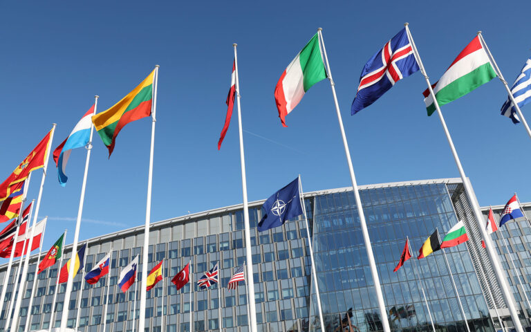Σουηδία για ΝΑΤΟ: H τουρκική βουλή να ξεκινήσει τη διαδικασία επικύρωσης του αιτήματος ένταξης
