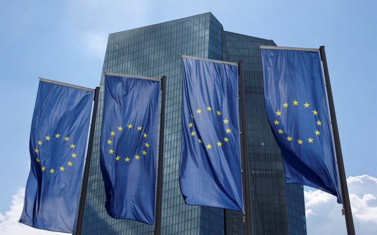 500 δισ. ευρώ επιστρέφουν σήμερα στην ΕΚΤ οι ευρωπαϊκές τράπεζες