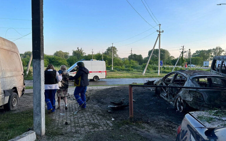 Ρωσία: Δύο νεκροί από πυρά του ουκρανικού πυροβολικού στο Μπέλγκοροντ
