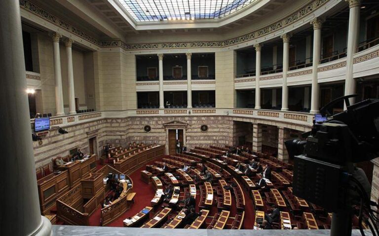 Βουλή: Τα «ήπια» και τα «δύσκολα» για την εκλογή του νέου προεδρείου