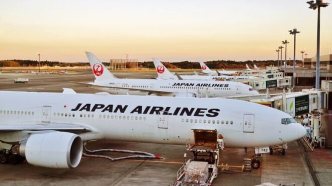 η-japan-airlines-θανοικιάζει-ρούχα-στους-επιβάτ-562506286