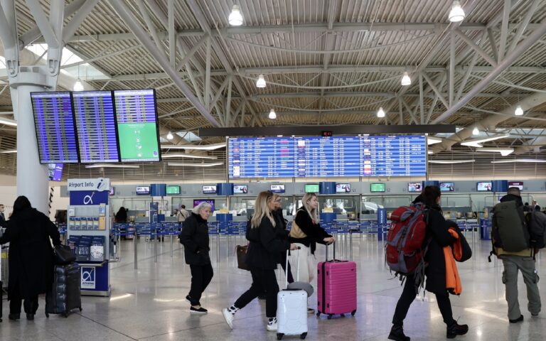Αεροδρόμια: Πάνω από 11 εκατομμύρια επιβάτες τον Ιούλιο
