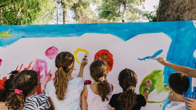 πάνω-από-14-000-γονείς-και-παιδιά-στο-1o-cycladic-kids-festival-π-562643557