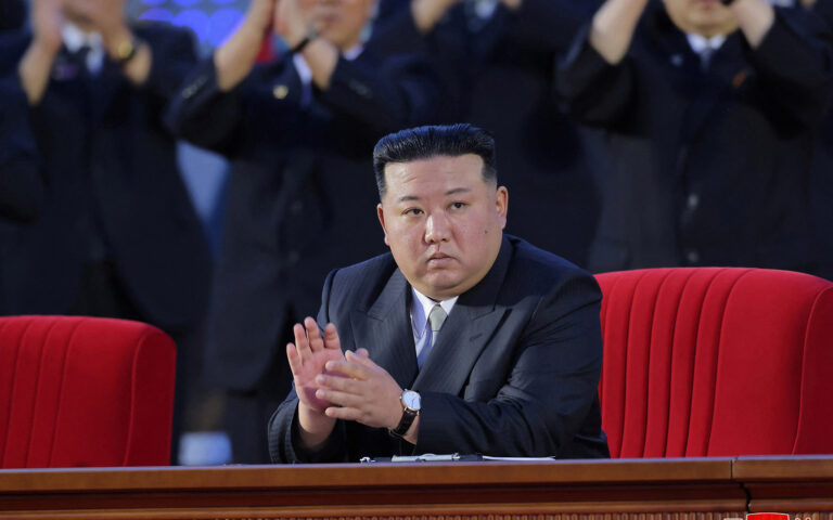 Νοτιοκορεατικά ΜΜΕ: «Ο Κιμ Γιονγκ Ουν ταξιδεύει προς τη Ρωσία»