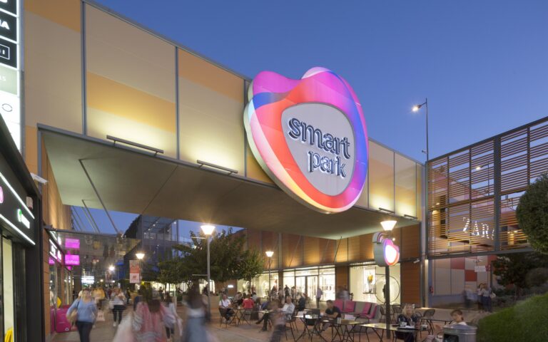 Στην τελική ευθεία η πώληση του εμπορικού πάρκου Smart Park