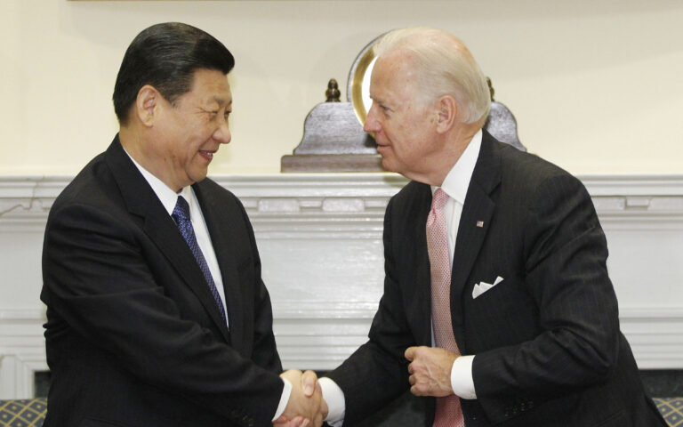 Σι Τζίνπινγκ: Πρόθυμοι να συνεργαστούμε με τις ΗΠΑ