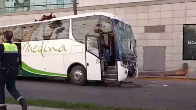 ισπανία-λεωφορείο-έπεσε-σε-πεζούς-τ-562662364