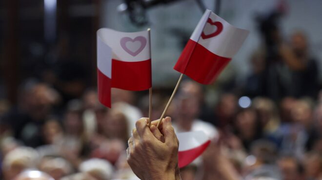 πολωνία-εκλογές-στις-κάλπες-οι-ψηφοφό-562673248