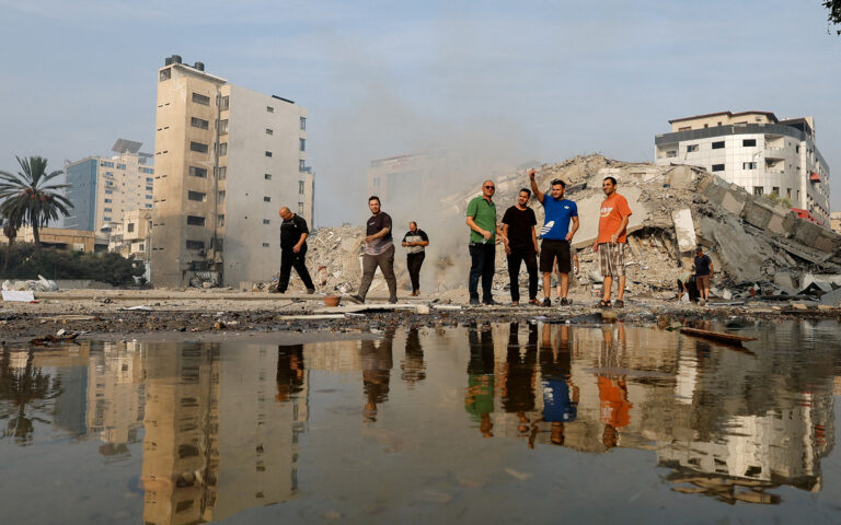 Συναγερμός από τον ΠΟΥ για τη Γάζα: «Εχει χαθεί κάθε επαφή με το προσωπικό και τις υγειονομικές εγκαταστάσεις»
