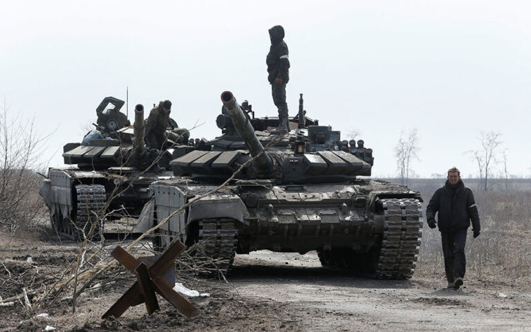 Πόλεμος στην Ουκρανία: Ρωσικές διοικητικές αλλαγές στο μέτωπο