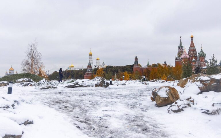 Ρωσία: Η Μόσχα απορρίπτει τις νέες κυρώσεις από ΗΠΑ – «Δεν θα μας νικήσετε ποτέ»