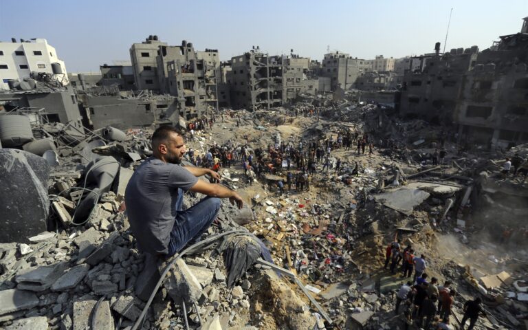 Γάζα: Οι ανθρωπιστικοί διάδρομοι, κύριο μέλημα της Ε.Ε.