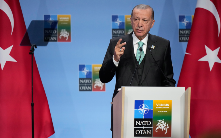 Τουρκικά τερτίπια για την ένταξη της Σουηδίας στο ΝΑΤΟ