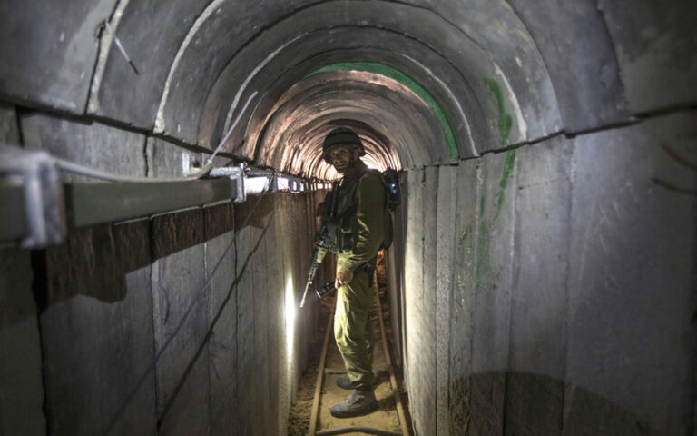 Πώς λειτουργεί ο υπόγειος λαβύρινθος κάτω από τη Λωρίδα της Γάζας