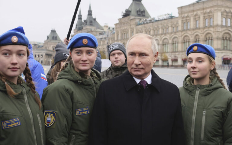 Πώς ο Πούτιν βγαίνει κερδισμένος από το Μεσανατολικό