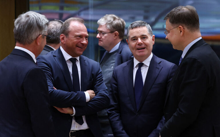 Το Eurogroup επιδοκιμάζει τον προϋπολογισμό της Ελλάδας