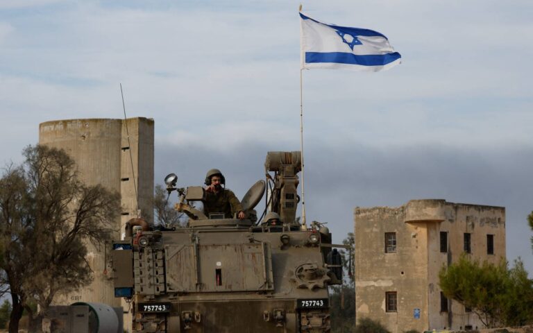 Μέση Ανατολή: Το Ισραήλ σφυροκοπά την κεντρική Γάζα – Αυξάνονται οι εντάσεις με τον Λίβανο