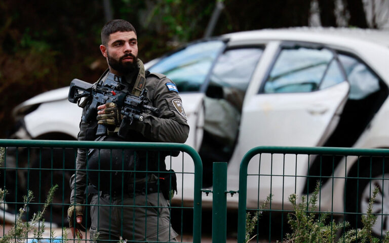 Ισραήλ: «Τρομοκρατικές επιθέσεις» με αυτοκίνητα και μαχαίρι – Μία νεκρή και 17 τραυματίες