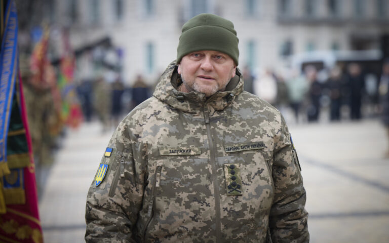 Ουκρανία: Ο στρατηγός Ζαλούζνι θα αναλάβει πρέσβης στη Βρετανία