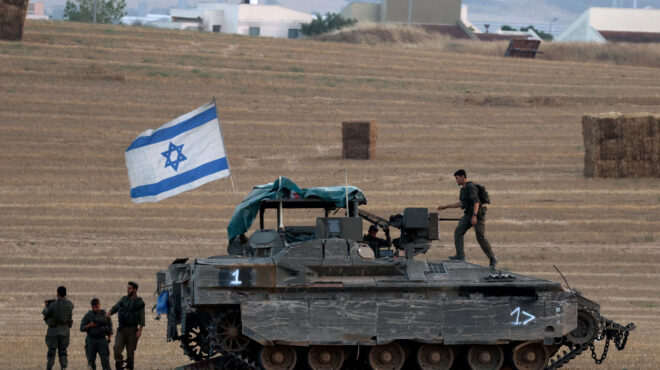 γάζα-ισραηλινά-άρματα-μάχης-αναπτύχθ-563021980