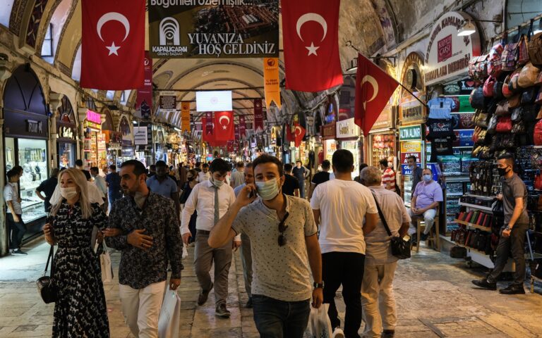 Τουρκία: Ανάπτυξη 5,7% παρά τις αυξήσεις επιτοκίων