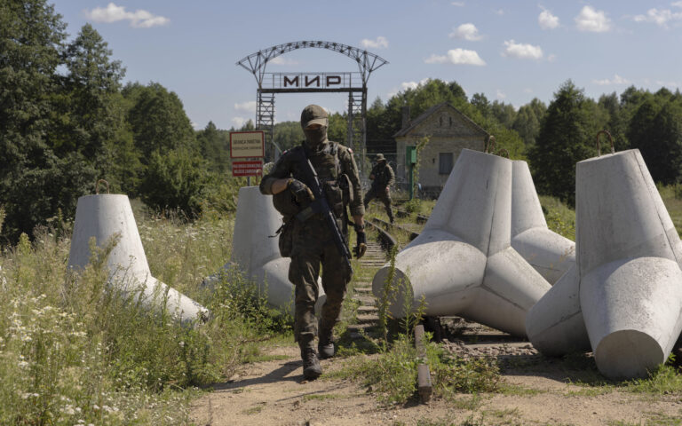 Η Πολωνία σχεδιάζει οχυρώσεις στα σύνορα με Ρωσία και Λευκορωσία