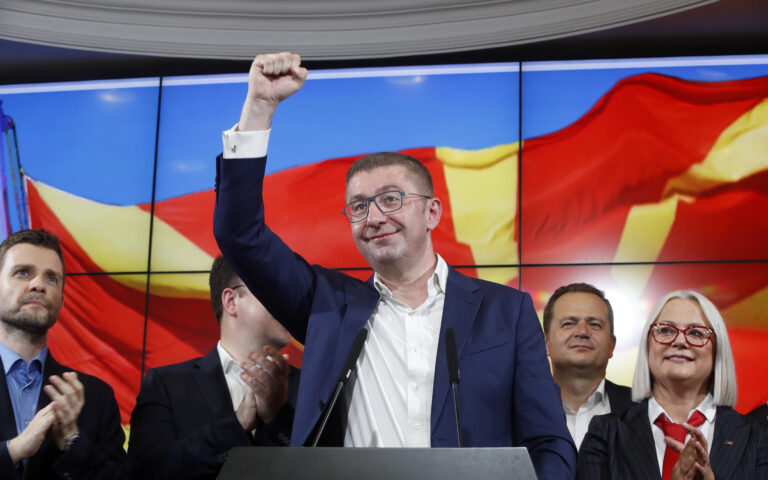 Πρόεδρος VMRO: «Δικαίωμά μου να χρησιμοποιώ το όνομα Μακεδονία»